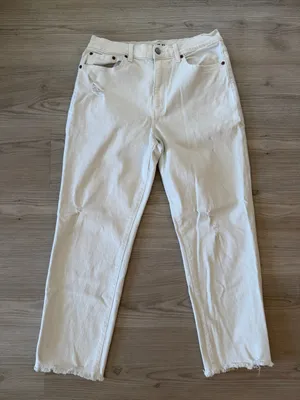 Daze Denim High-Rise Straight White Jeans thumbnail 4