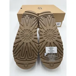 Women's UGG Classic Mini Cabelle Chestnut Suede/Knit Boot Sz 7 New In Box thumbnail 8