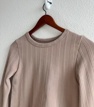 Faded Rose Tan Long Sleeve Crop Top thumbnail 3