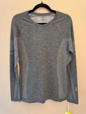 FIGS Salta Seamless Underscrub Long Sleeve thumbnail 2