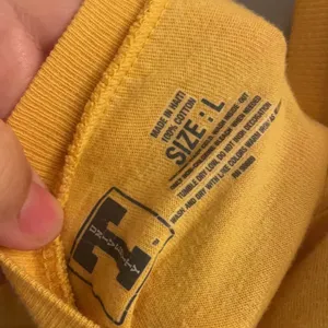 Distressed vintage UCLA college tee yellow and blue large 90’s thumbnail 8