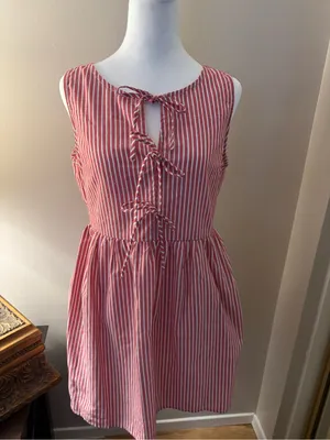 Monteau Dress Women’s Size M Red and White Striped Tie-Neck Top thumbnail 3