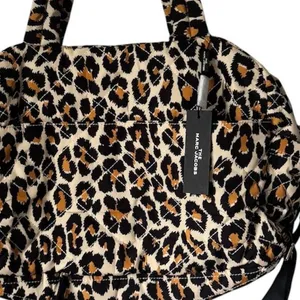 Marc Jacobs The Marc Jacobs Large Weekender Bag Leopard Print NWT thumbnail 5