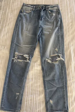 American Eagle Mom Jeans thumbnail 1