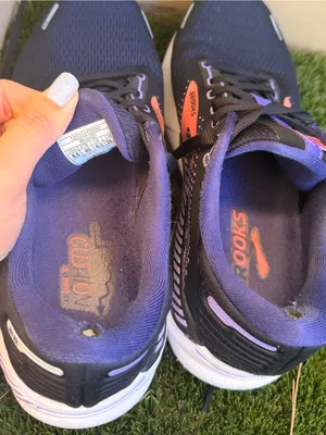 Brooks Women’s Adrenaline GTS Running Shoes - Navy with Pink Accents thumbnail 5