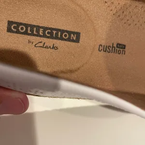 Clark’s Elaina Ruby Red White Espadrilles Women’s size 10 thumbnail 3