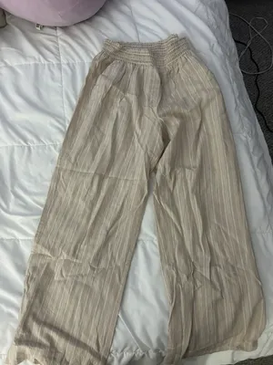 Beachy Lightweight Pants Size L thumbnail 1