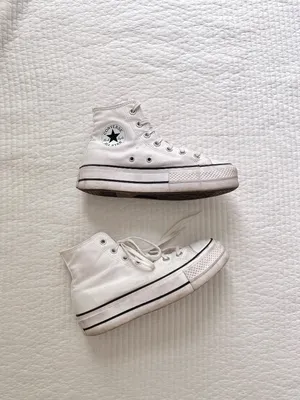 Women’s white converse platform high tops thumbnail 2