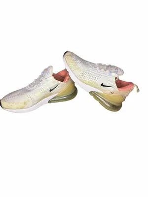Nike Women's AirMax 270 thumbnail 4