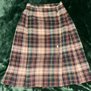 Vintage Classic Of Boston Women’s Brown Plaid Kilt Wrap Midi Skirt Sz 11 thumbnail 1