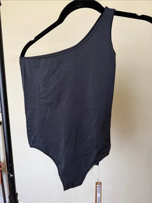 Skims Essential One Shoulder Bodysuit in Onyx size XXS XS thumbnail 2
