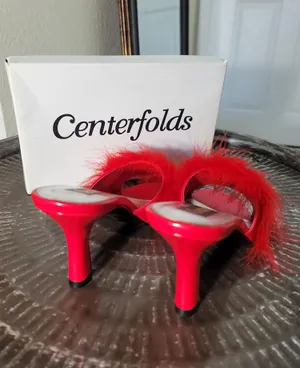 Centerfolds Feather heels thumbnail 6