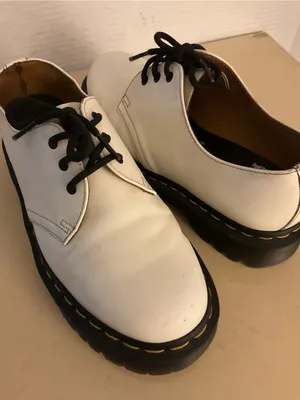 Dr. Martens women White Leather smooth Platform Oxfords shoes US 8 thumbnail 2