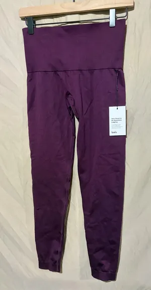 Knix good to go seamless leggings thumbnail 1