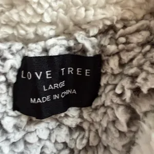 Love Tree Gray Sherpa Quarter Zip Pullover Women’s Large thumbnail 4