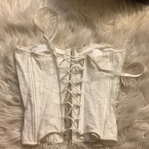 White Corset thumbnail 3