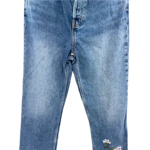 Reformation Cynthia High Rise Straight Jeans Fauna Floral Embroidered Size 28 thumbnail 5