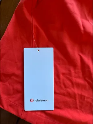 Lululemon Align Waist-Length Racerback Tank Cherry Ember Size 12 NWT thumbnail 4