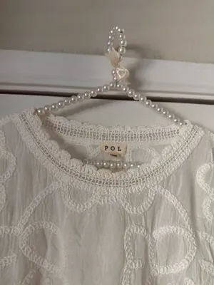 Pol White Embroidered Cotton Top thumbnail 3