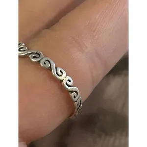 Sterling Silver Ring 925 Size 8 Band Ring Jewlery thumbnail 3