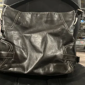 Michael Kors Black  Leather Shoulder Bag thumbnail 9