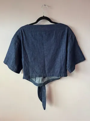 Banana Republic NWT Women’s Denim Cropped Tie Shirt Blouse Size Small thumbnail 8