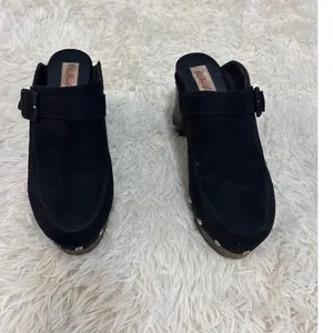 Sugar Black Suede Clogs Platform Studded‎ Heel 7.5M Brown Wood thumbnail 2