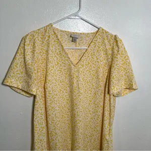 A New Day Women's Sz XS Ruffle Hem Dress Yellow White Floral V-Neck Short Sleeve thumbnail 3