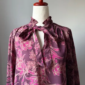 Everlane Evereve Plum Blouse with Pink Floral Print Size Small Relaxed Tie Neck top thumbnail 2