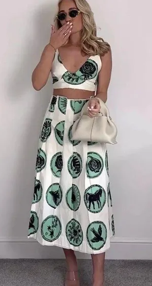 ZARA NWT PRINTED BOX PLEAT SKIRT ZW COLLECTION. Size Large thumbnail 6