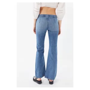 BDG Bella Low-Rise Flare Jeans thumbnail 3