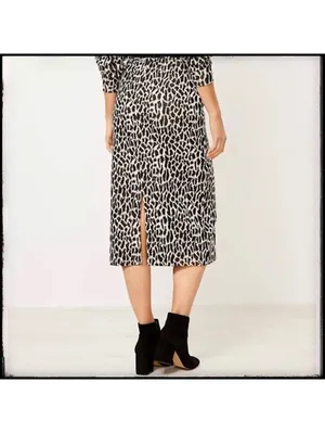 Loft NWT Women's Knit Midi Cheetah Print Pencil Skirt Size M thumbnail 2