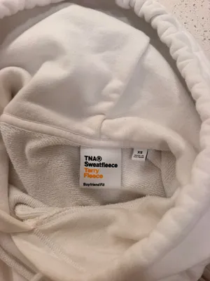 Aritzia TNA Hoodie thumbnail 4