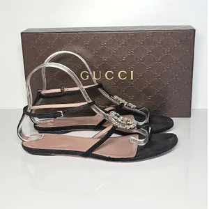 Gucci Black Suede Crystal Interlocking G T-Strap Flat Sandals Glam Size 37.5 thumbnail 8