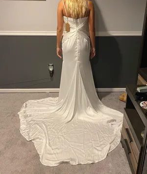 White Formal Dress Size 4 thumbnail 6