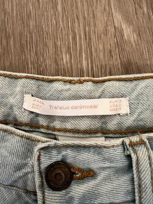 Zara Mickey Mouse shorts  thumbnail 3