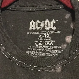 NWOT AC/DC Graphic Band Tee 1980 US Tour thumbnail 3