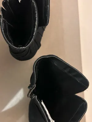 Christian Siriano Black Suede Block Heel Ankle Boots with Side Zip 6 thumbnail 8