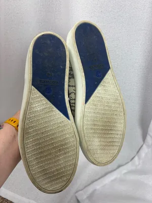 Rothy’s Maritime Tiger Sneakers - size 8 Good Condition thumbnail 2
