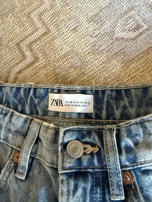 ZARA Denim Shorts High-Rise thumbnail 3
