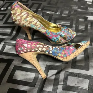 Steve Madden multi color peep toe, fabric upper, leather sole, corkscrew heel, thumbnail 6
