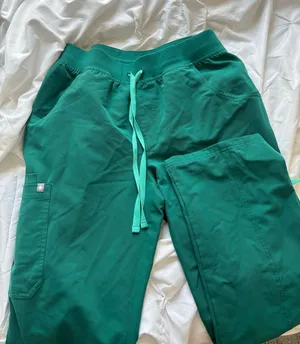 FIGS Kade Cargo Scrub Pants thumbnail 1