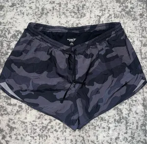 Old Navy Active Shorts thumbnail 1