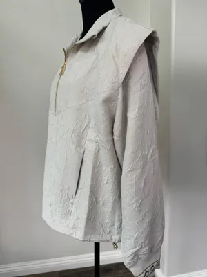 Nike NWT Women’s Oversized Textured Jacket Size S thumbnail 10