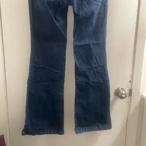 Crème Royale bootcut jeans size 31, inseam 31 thumbnail 4