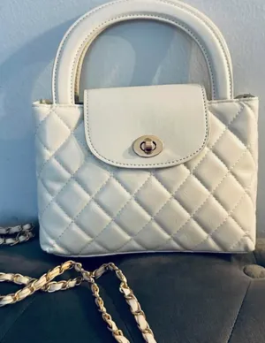 Winter White Quilted Crossbody Faux Leather Bag thumbnail 5