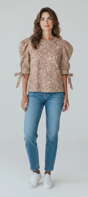 Hyacinth House Fiona Floral Top Small thumbnail 1