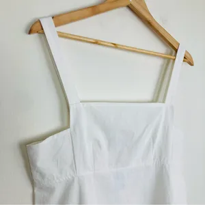 Urban Outfitters NWT apron style white cotton tank top. Size medium. thumbnail 3