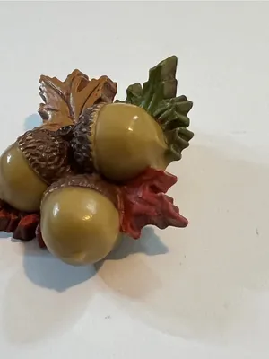Hallmark Cards Inc. Vintage Acorn & Fall Leaves Brooch thumbnail 2