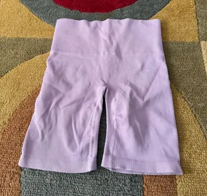 Aritzia TNA Light Purple Seamless Gym Biker Bike Shorts 7” Inseam Size XS thumbnail 1